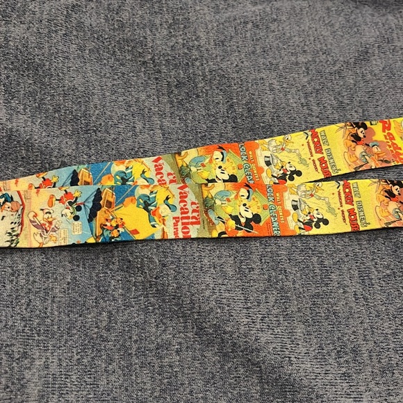 Disney Neck lanyard - Picture 2 of 4